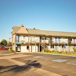 Hotel 6-sacramento, Ca - **