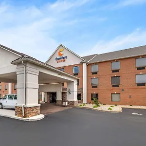 Hotel Comfort Airport ***